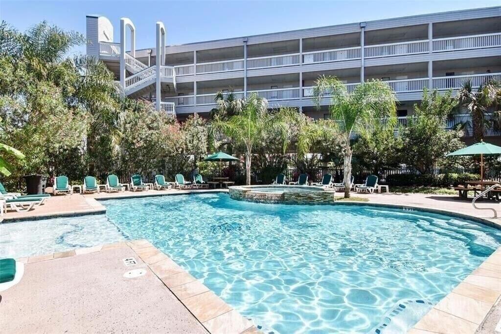 Sun Splashed Condo! Steps To Beach And 2 Pools Galveston Island المظهر الخارجي الصورة